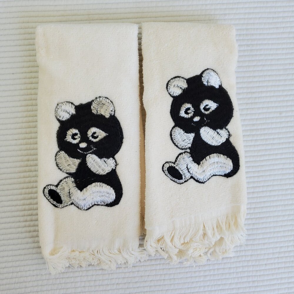 2 Martex Embroidered Panda Bear Towels Vintage Fringe Vintage 18"x10.5" Beige